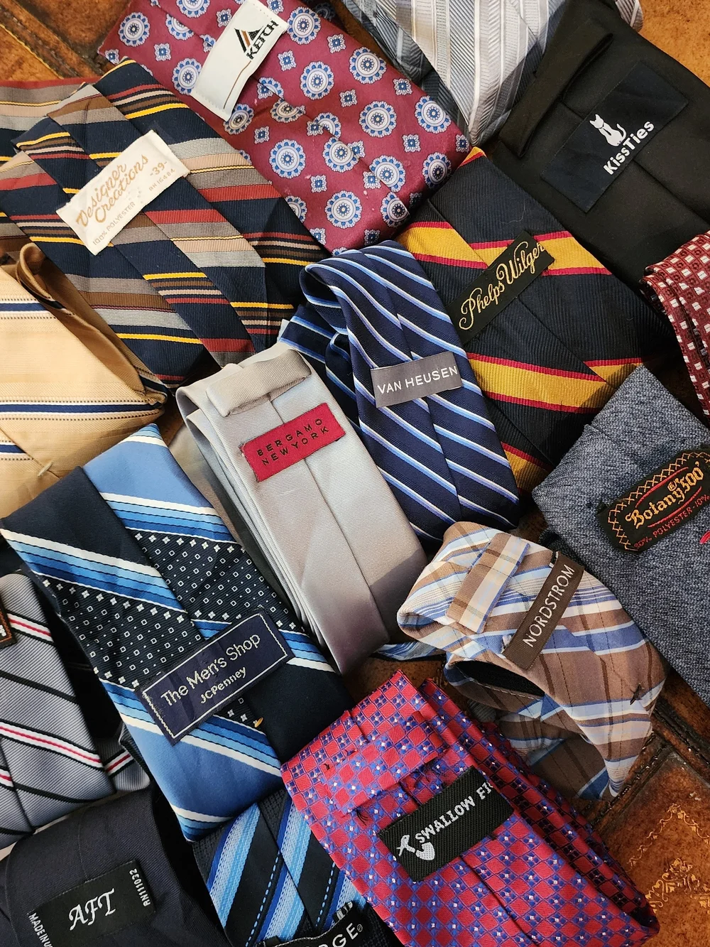 50 Pc Men’s Necktie Lot Vintage & Modern Silk Wool Cotton Polyester Mixed Brands